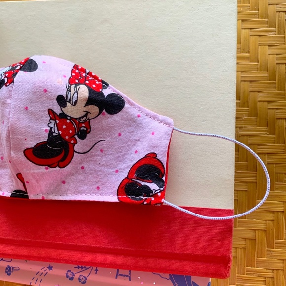 Sold on Etsy Minnie Mouse Face Mask - Picture 3 of 6